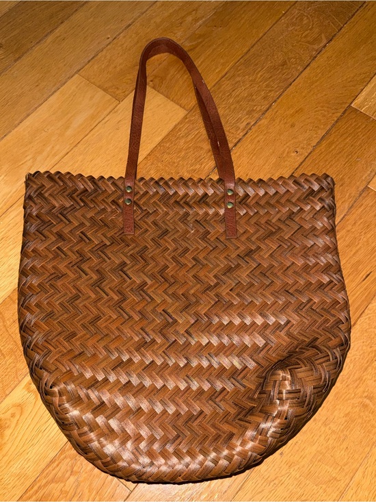 Handbags - Woven Brown Tote Bag